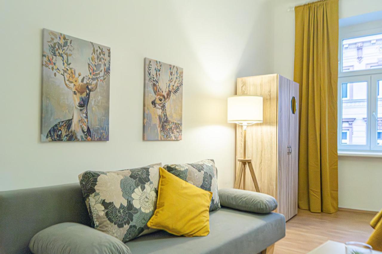 Economy 1Br Apartment Well Connected To The Whole City Wina Bagian luar foto