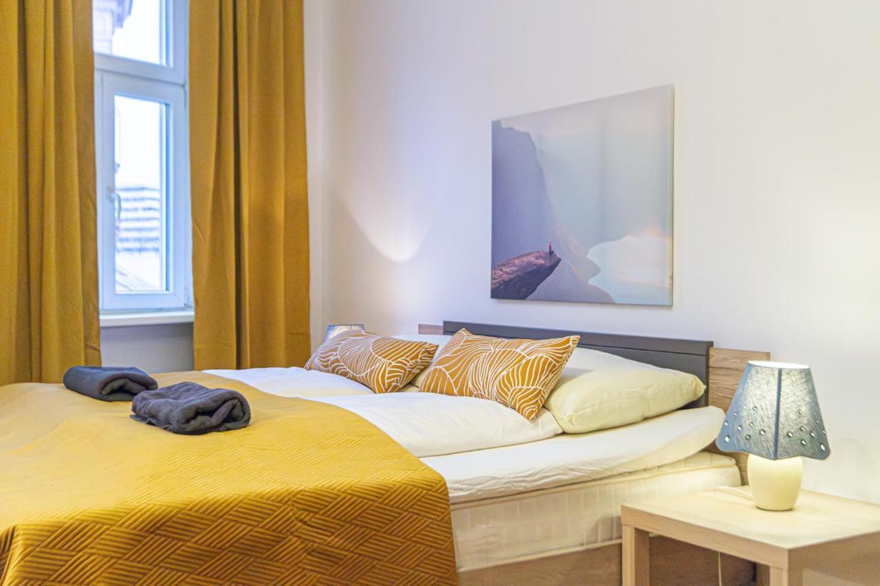 Economy 1Br Apartment Well Connected To The Whole City Wina Bagian luar foto